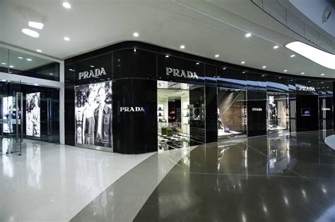 prada shops in india.